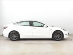 Tesla Model 3 - fotka číslo 5