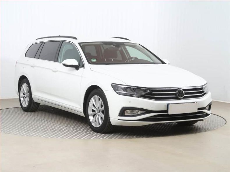 Volkswagen Passat - hlavní fotka inzerátu