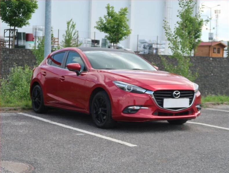 Mazda 3 - hlavní fotka inzerátu