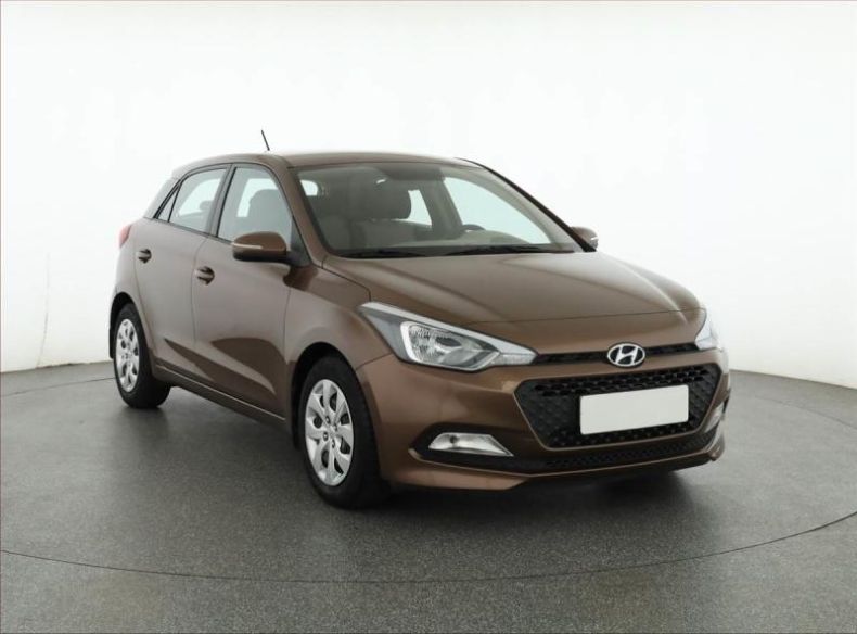 Hyundai i20 - hlavní foto