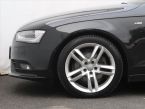 Audi A4 - fotka číslo 14