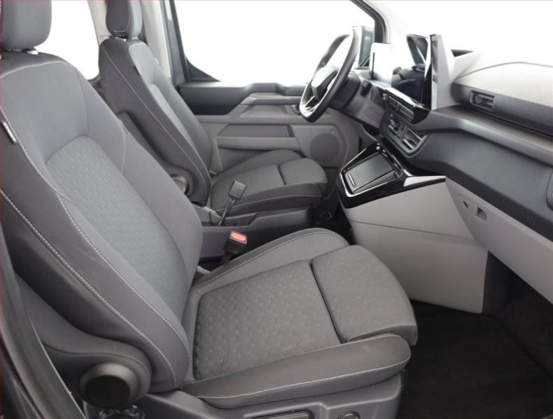 Ford Tourneo - hlavní fotka