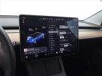 Tesla Model 3 - fotka číslo 20