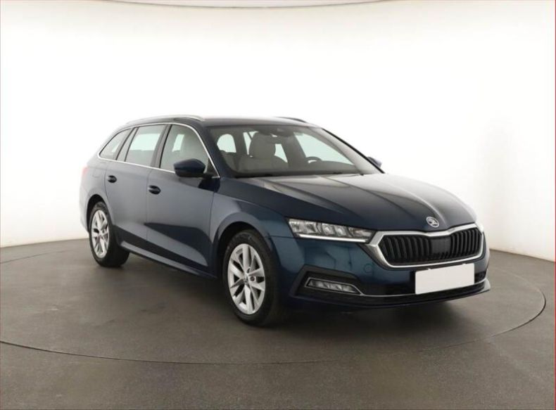 Škoda Octavia - hlavní fotka