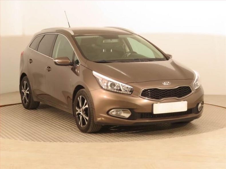 Kia Cee'd - hlavní foto