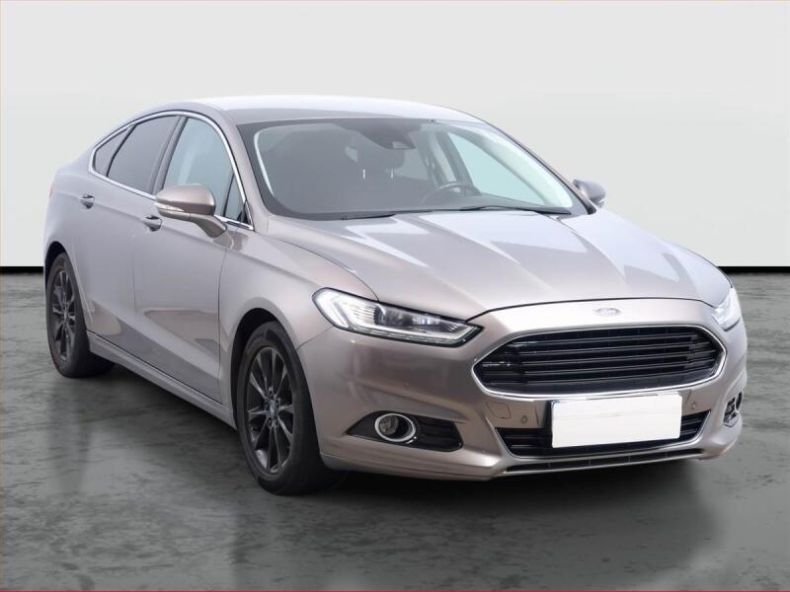 Ford Mondeo - hlavní foto