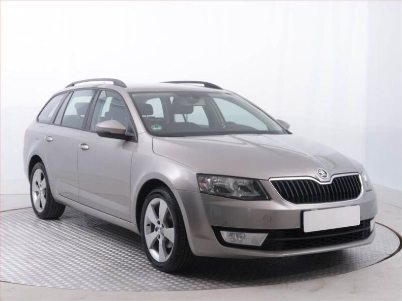 Škoda Octavia - hlavní foto