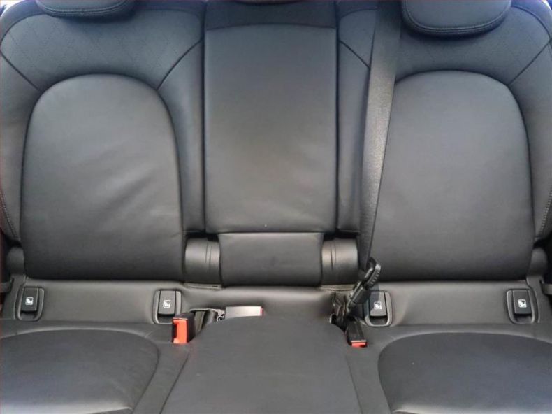 Mini Countryman - hlavní fotka