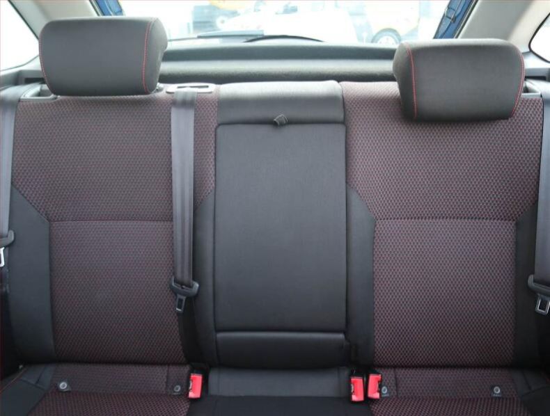 Škoda Rapid - hlavní fotka