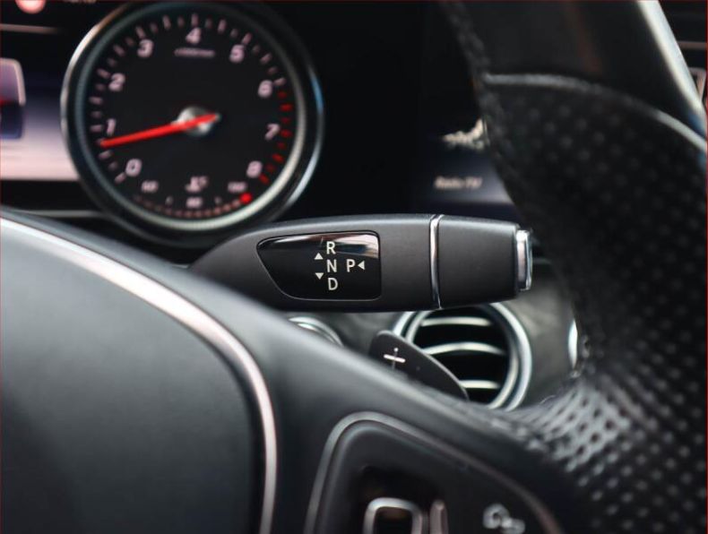 Mercedes Třída E - hlavní fotka