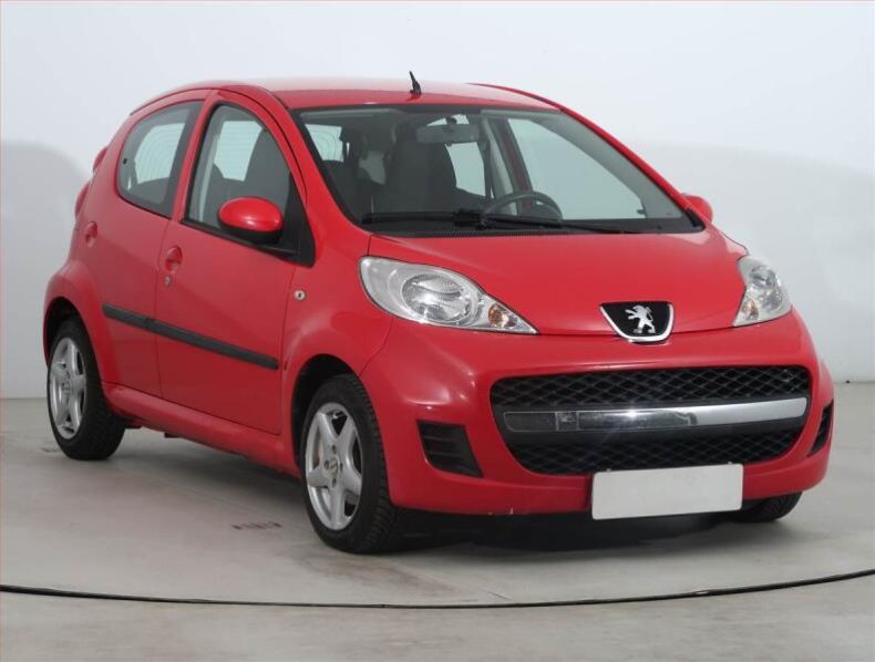 Peugeot 107 - hlavní foto