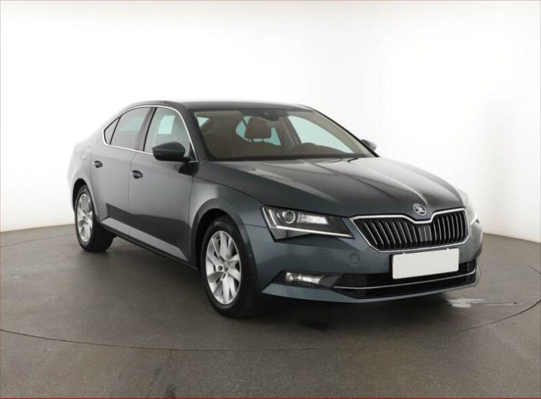 Škoda Superb - hlavní fotka inzerátu