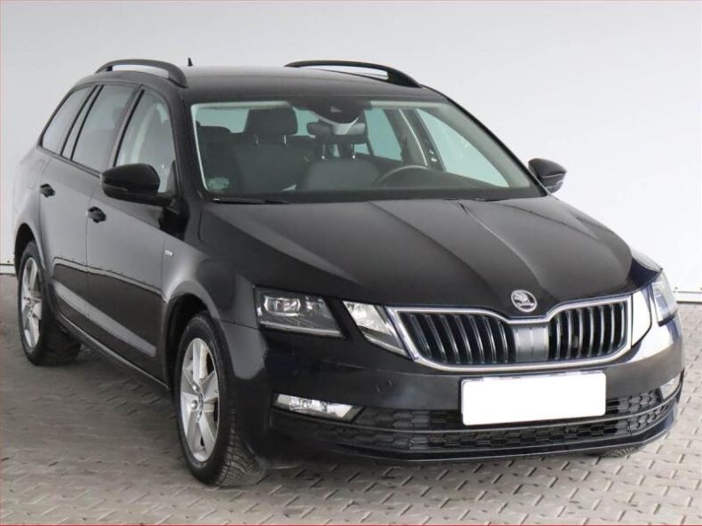 Škoda Octavia - hlavní foto