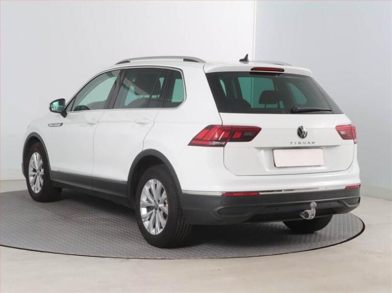 Volkswagen Tiguan - hlavní fotka