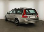 Volvo V70 - fotka číslo 3