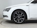 Škoda Superb - fotka číslo 14