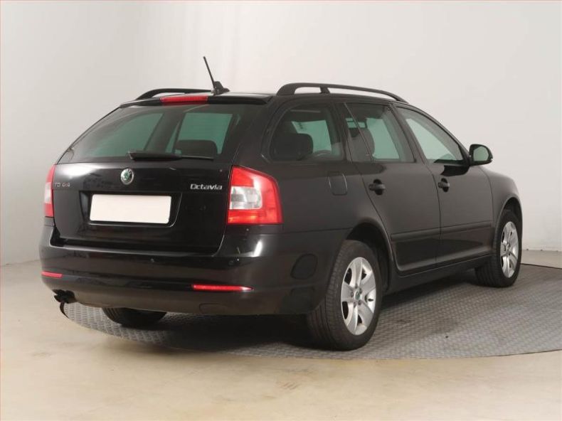 Škoda Octavia - hlavní fotka