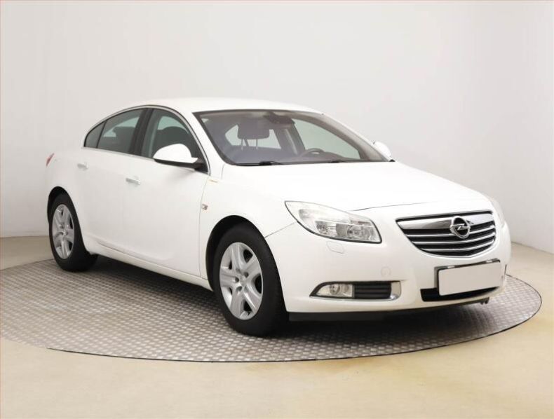 Opel Insignia - hlavní fotka inzerátu