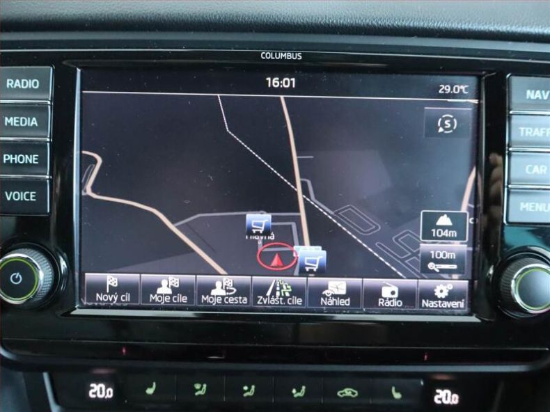 Škoda Octavia - hlavní fotka