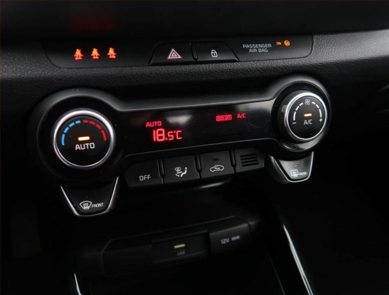 Kia Stonic - hlavní fotka