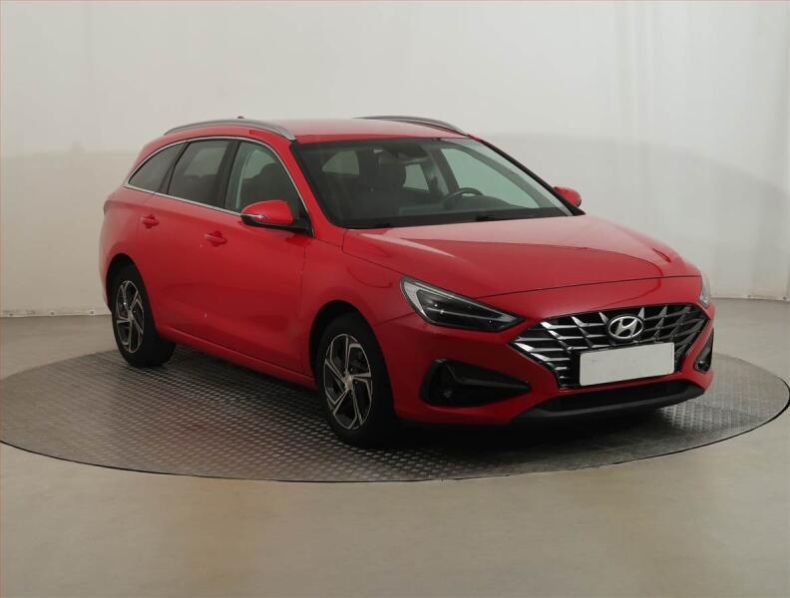 Hyundai i30 - hlavní foto