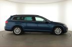 Volkswagen Passat - fotka číslo 5