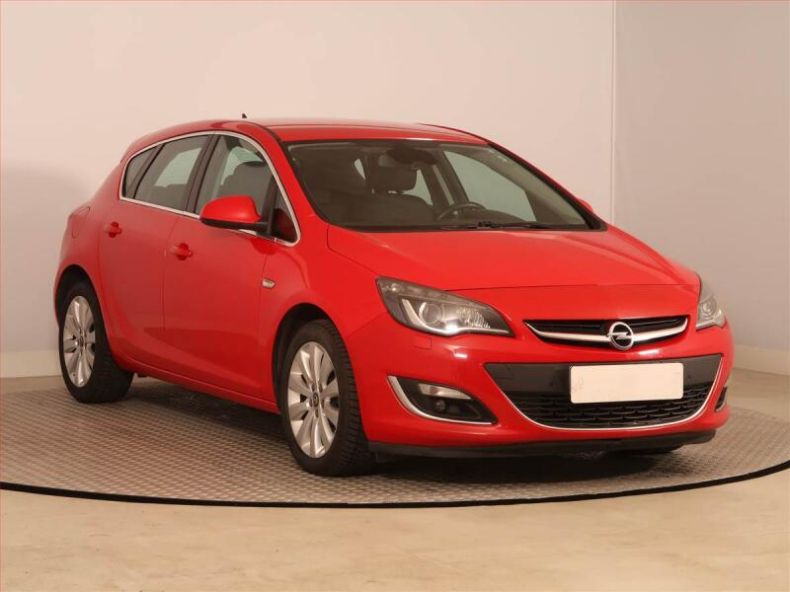 Opel Astra - hlavní fotka inzerátu