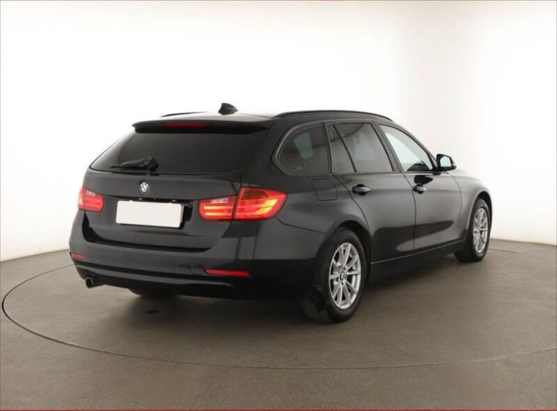 BMW Řada 3 - hlavní fotka