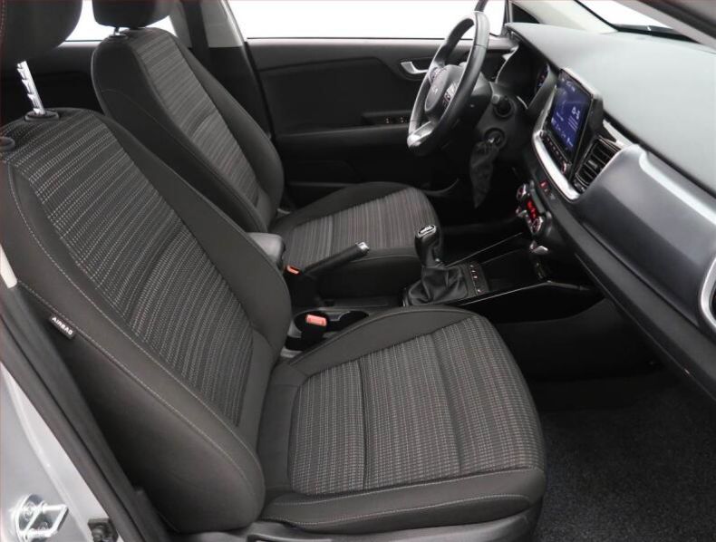 Kia Stonic - hlavní fotka