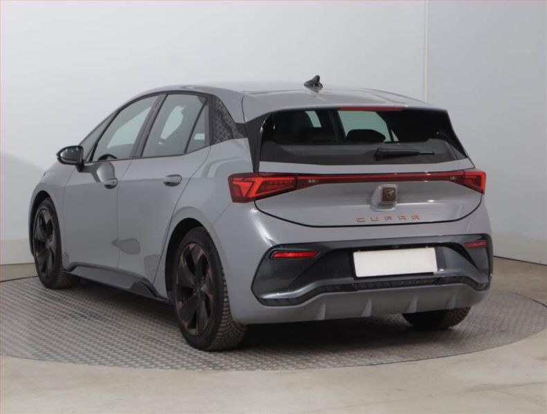 Cupra Born - hlavní foto