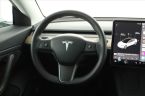 Tesla Model 3 - fotka číslo 7
