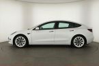 Tesla Model 3 - fotka číslo 2