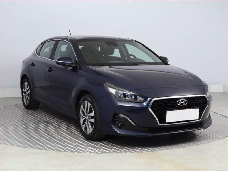 Hyundai i30 - hlavní foto