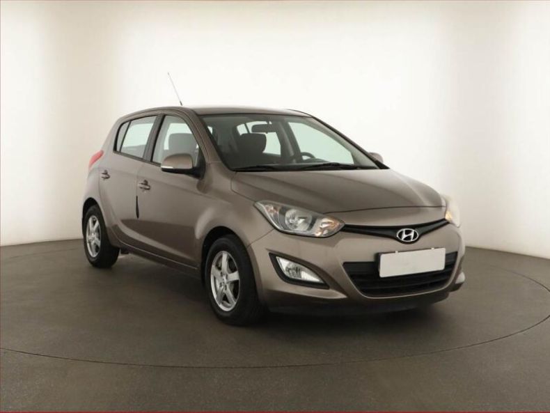 Hyundai i20 - hlavní foto