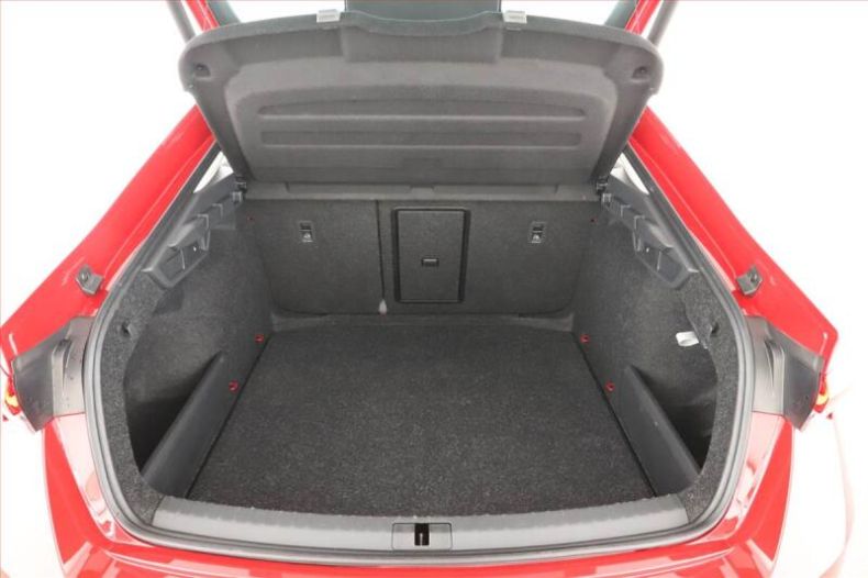 Škoda Octavia - hlavní fotka