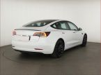 Tesla Model 3 - fotka číslo 4