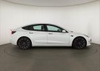 Tesla Model 3 - fotka číslo 5