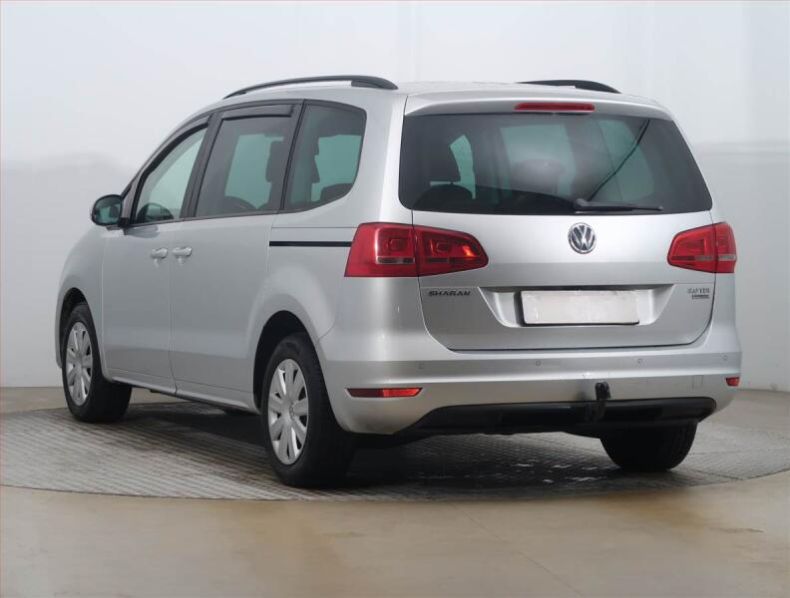 Volkswagen Sharan - hlavní fotka