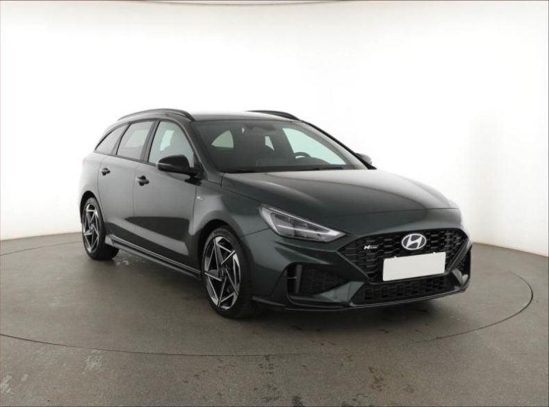 Hyundai i30 - hlavní foto