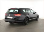 Volkswagen Passat - fotka číslo 4