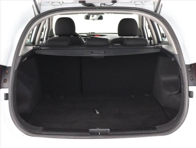 Kia Cee'd - hlavní fotka