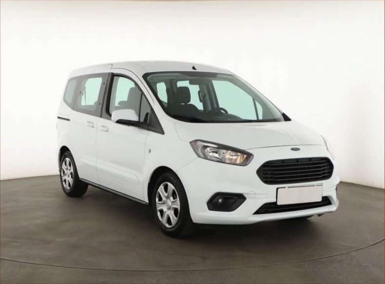Ford Tourneo - hlavní foto
