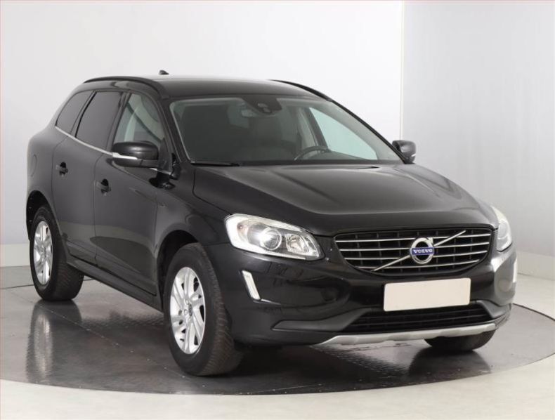 Volvo XC60 - hlavní fotka