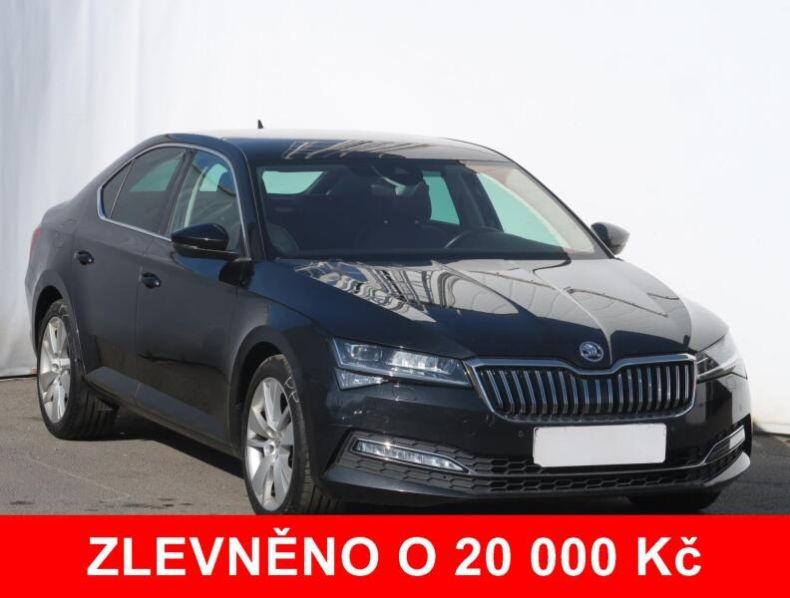 Škoda Superb - hlavní foto