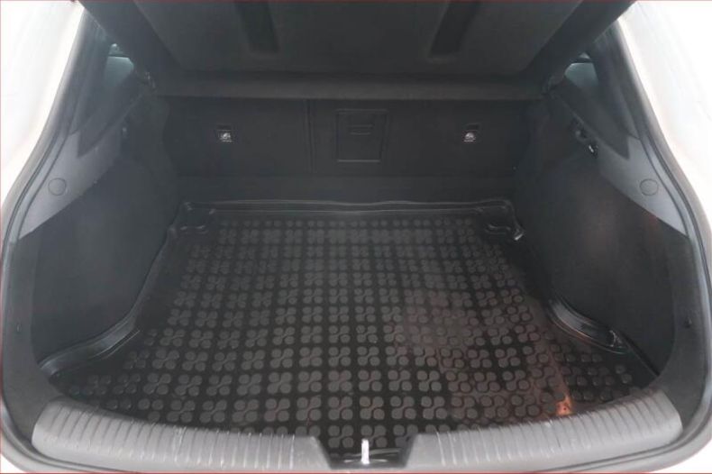 Hyundai i30 - hlavní fotka