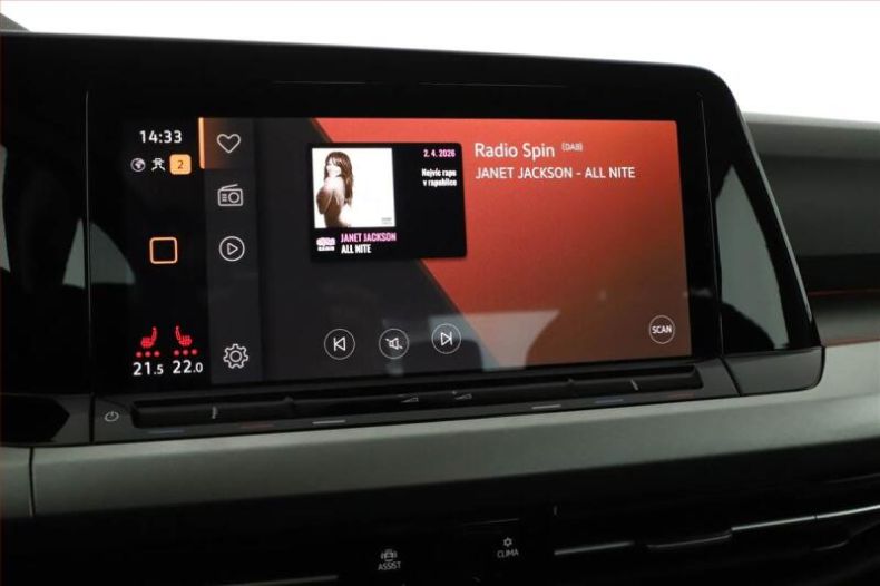 Volkswagen Golf - hlavní fotka