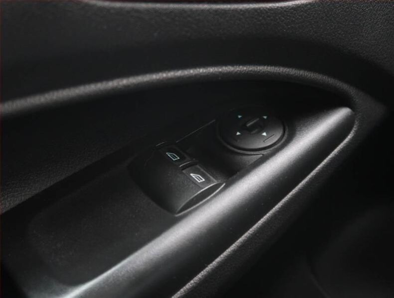 Ford Transit - hlavní fotka