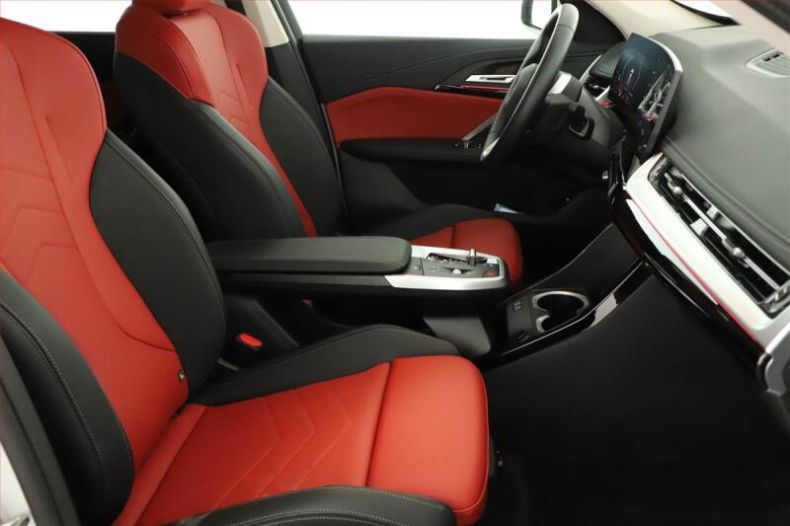 BMW X1 - hlavní fotka