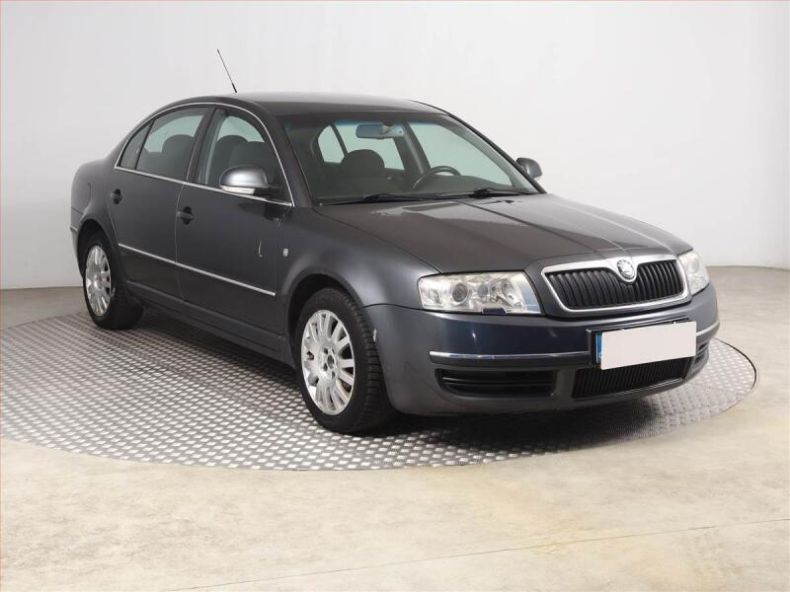 Škoda Superb - hlavní fotka inzerátu