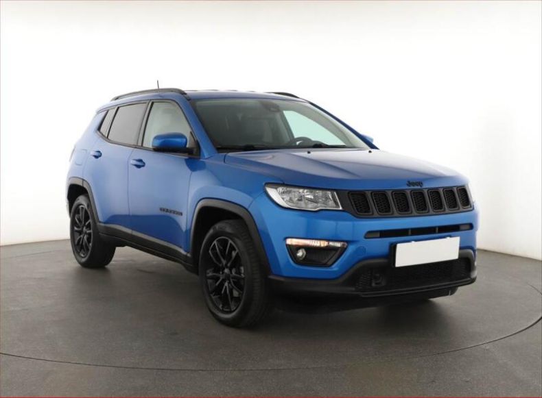 Jeep Compass - hlavní foto